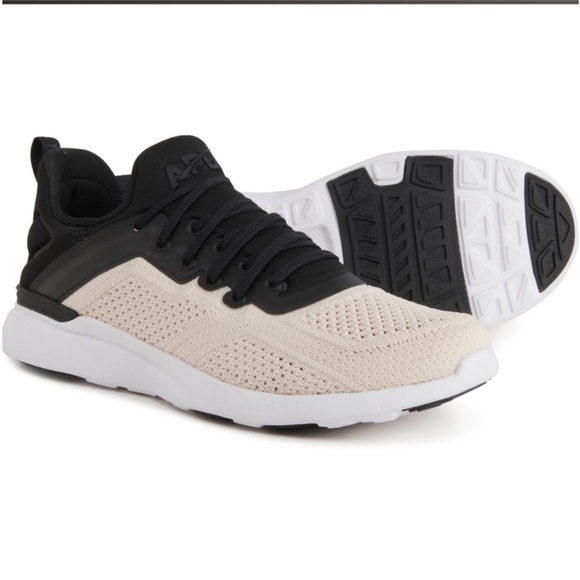 APL TechLoom Tracer Sneakers in Black